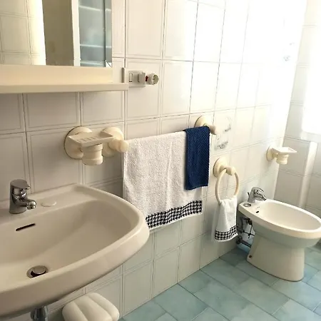Bed and Breakfast Goccia Azzurra Silvi Marina Exterior foto